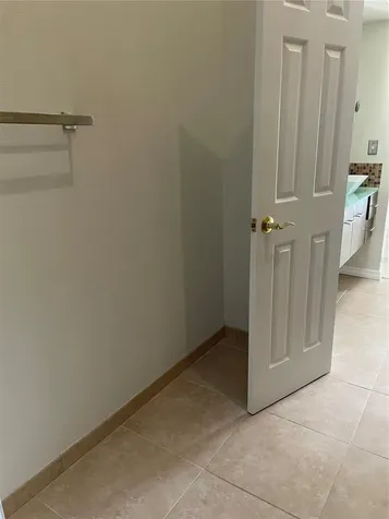 323 Madeira Circle Tierra Verde FL 33715
