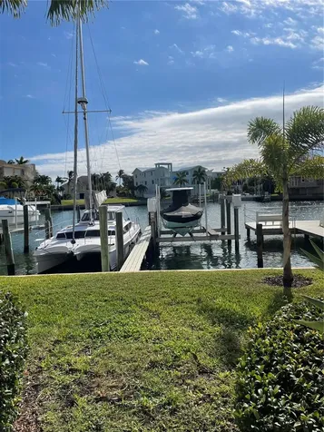 323 Madeira Circle Tierra Verde FL 33715