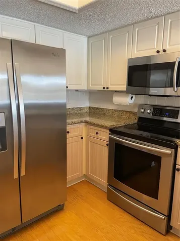 323 Madeira Circle Tierra Verde FL 33715
