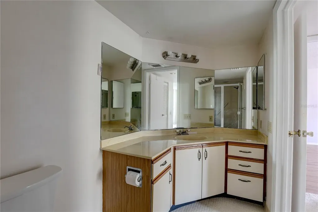 2333 Feather Sound Drive Clearwater FL 33762