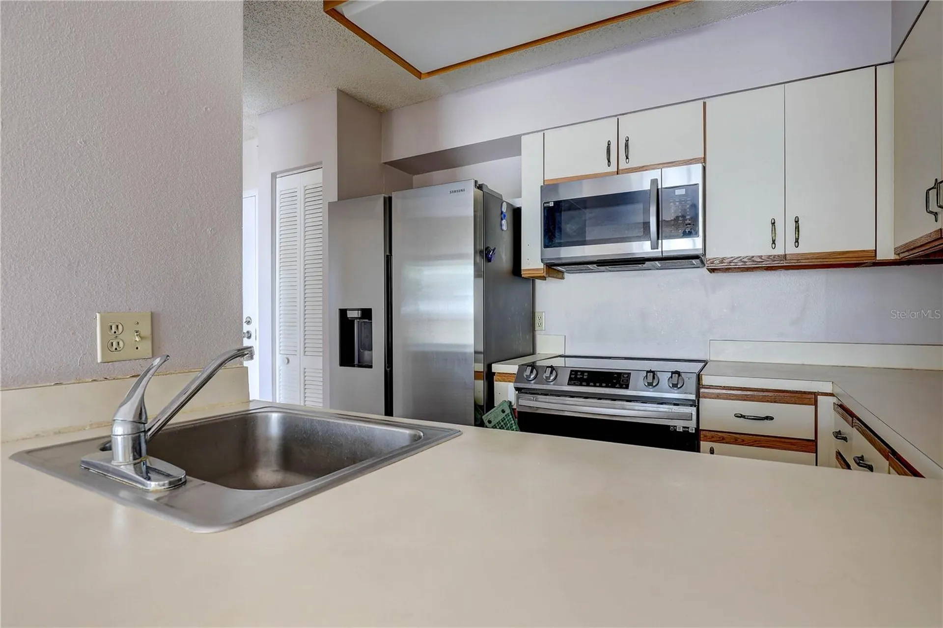 2333 Feather Sound Drive Clearwater FL 33762