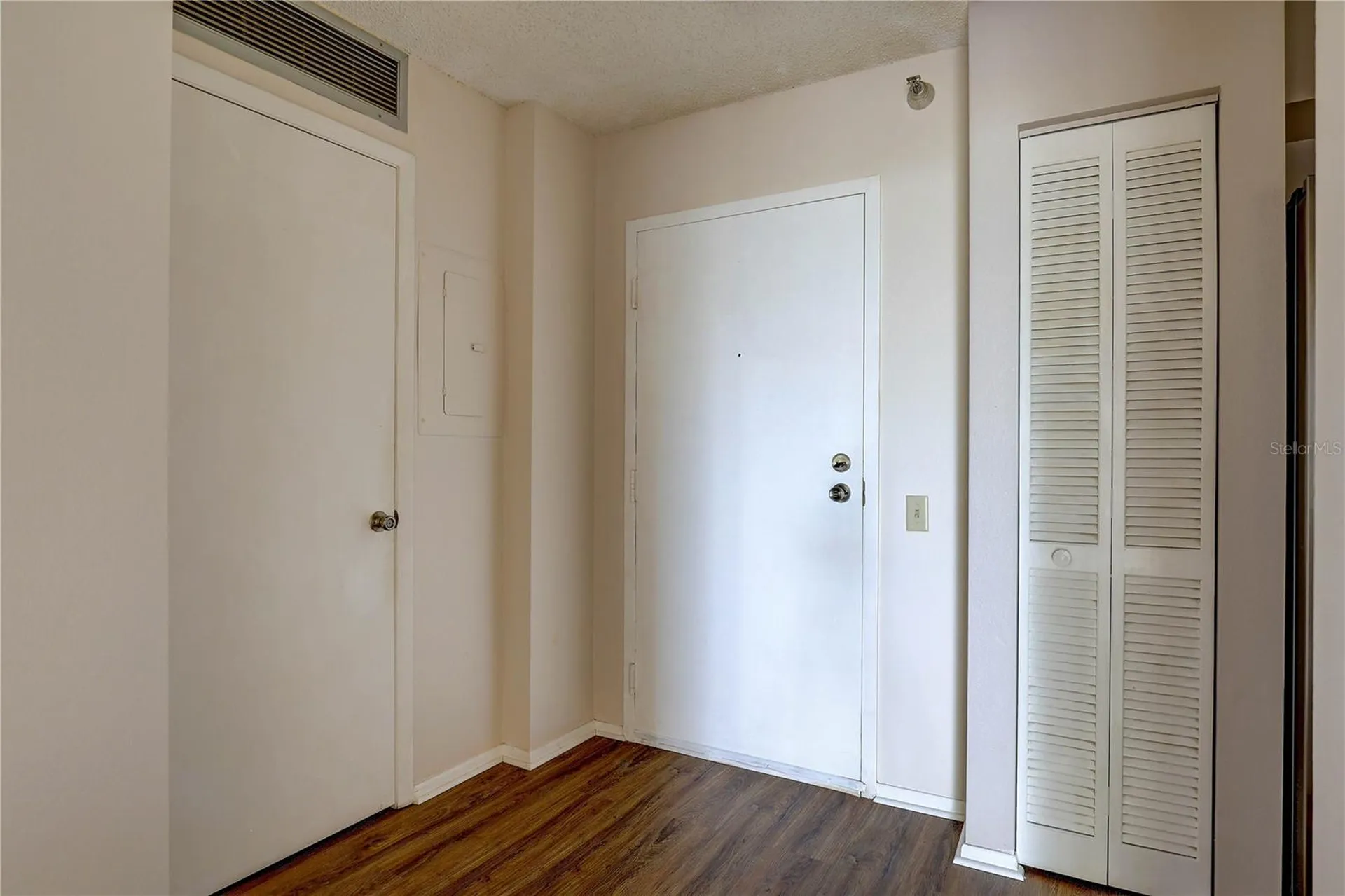 2333 Feather Sound Drive Clearwater FL 33762