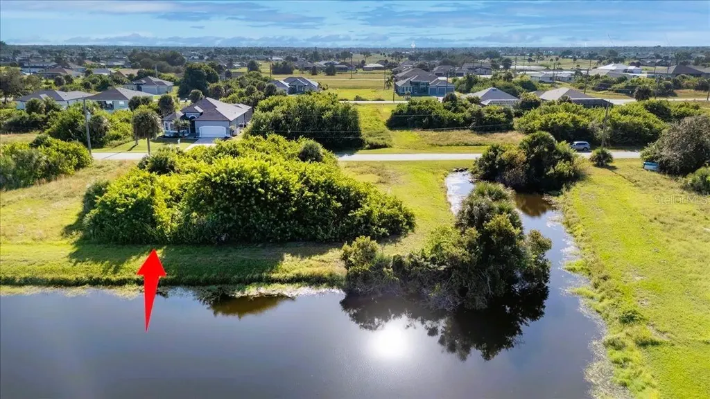 153 Spring Drive Rotonda West FL 33947