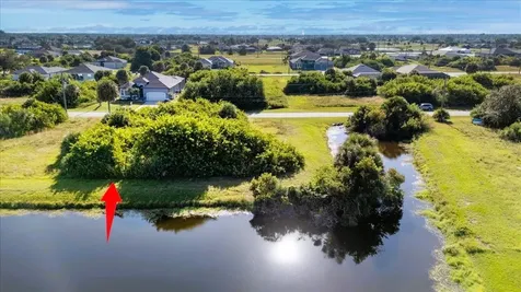 153 Spring Drive Rotonda West FL 33947