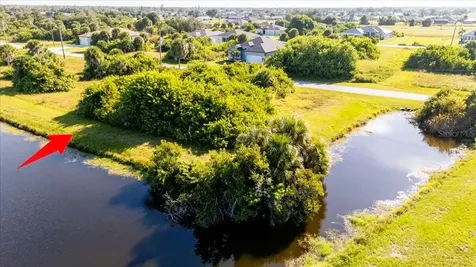 153 Spring Drive Rotonda West FL 33947