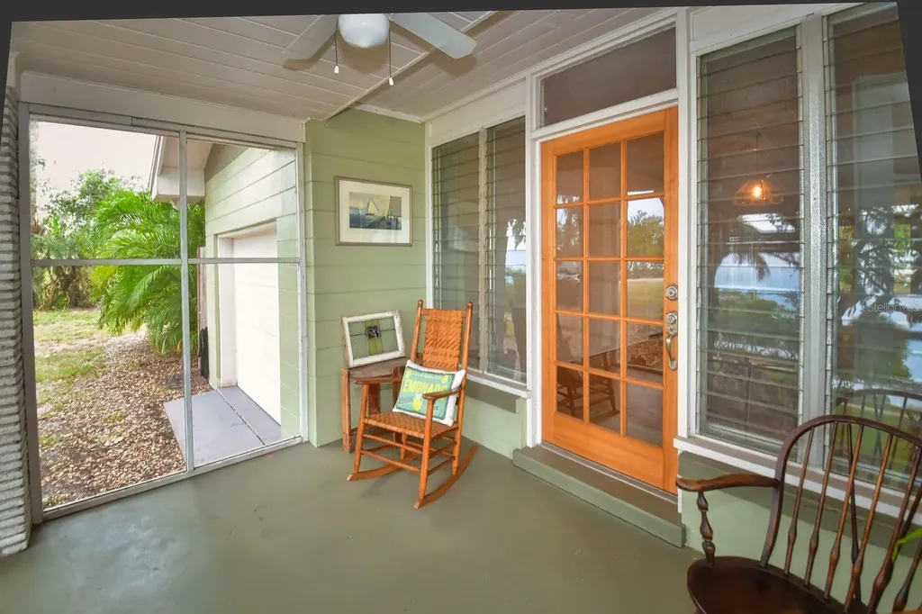 160 Bayshore Drive Terra Ceia FL 34250