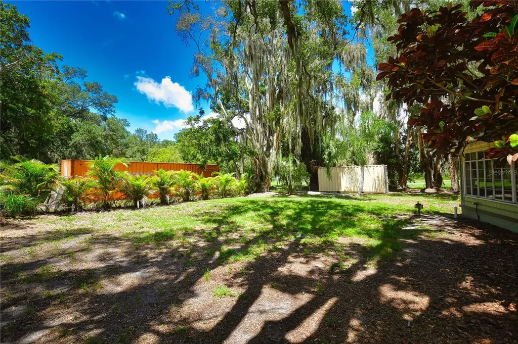 160 Bayshore Drive Terra Ceia FL 34250