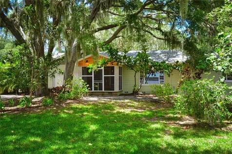 160 Bayshore Drive Terra Ceia FL 34250