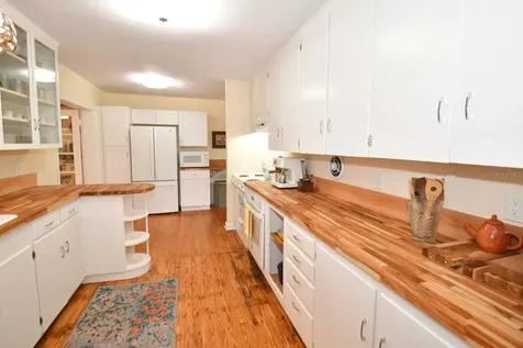 160 Bayshore Drive Terra Ceia FL 34250