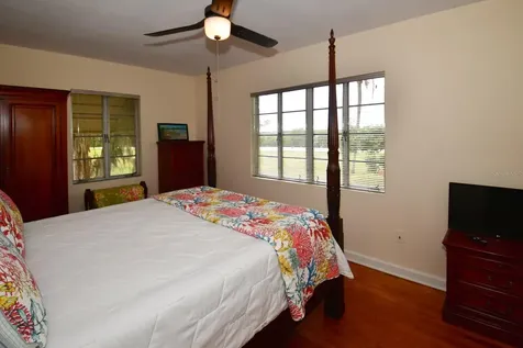 160 Bayshore Drive Terra Ceia FL 34250