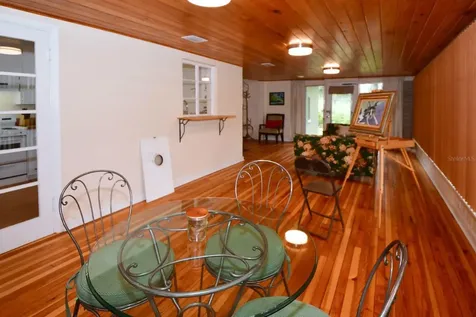 160 Bayshore Drive Terra Ceia FL 34250