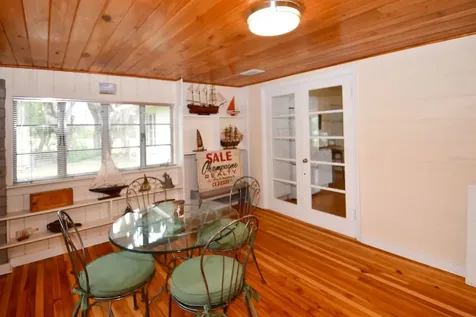 160 Bayshore Drive Terra Ceia FL 34250
