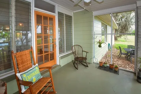 160 Bayshore Drive Terra Ceia FL 34250