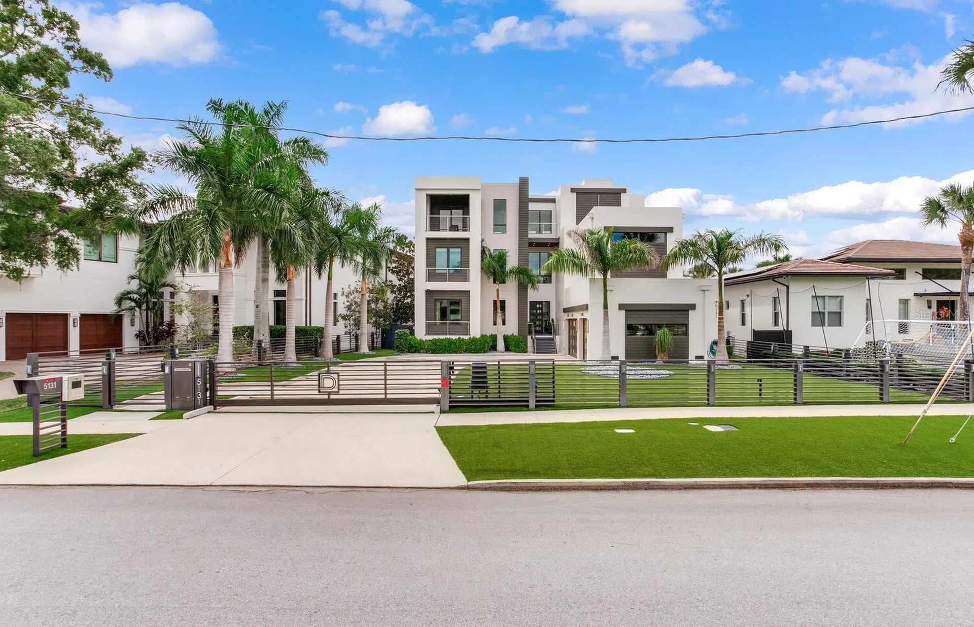 5131 W Neptune Way Tampa FL 33609