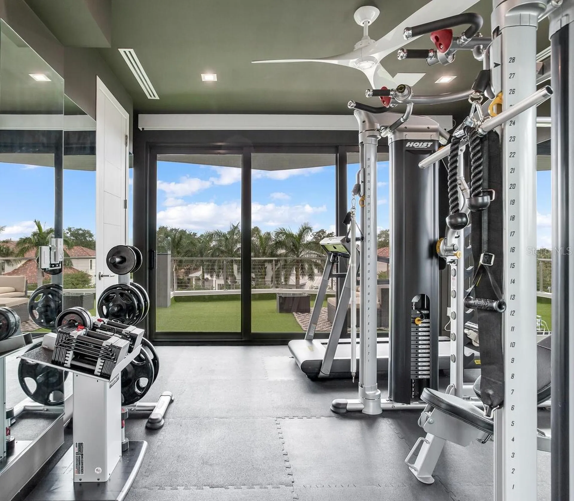 5131 W Neptune Way Tampa FL 33609