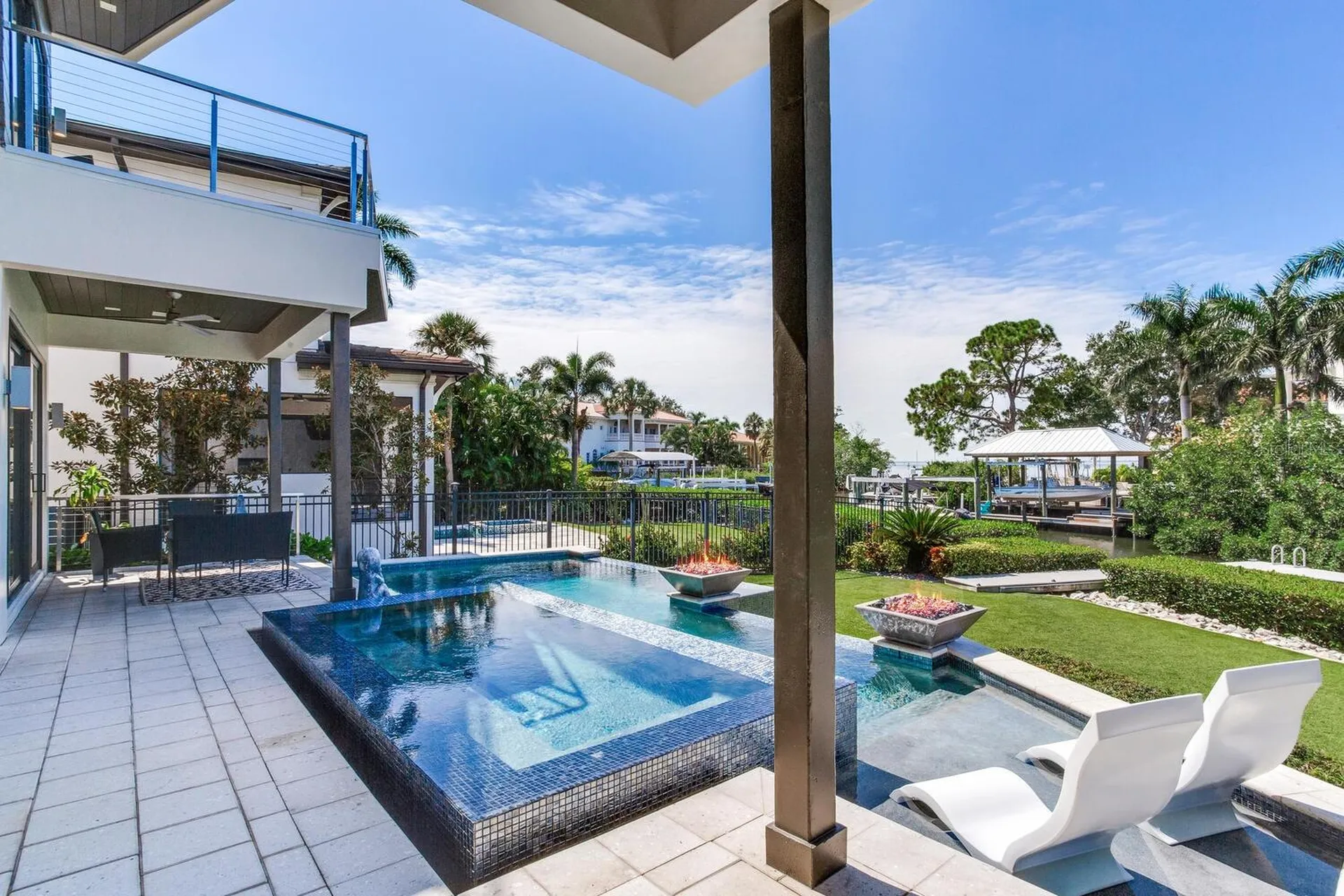 5131 W Neptune Way Tampa FL 33609