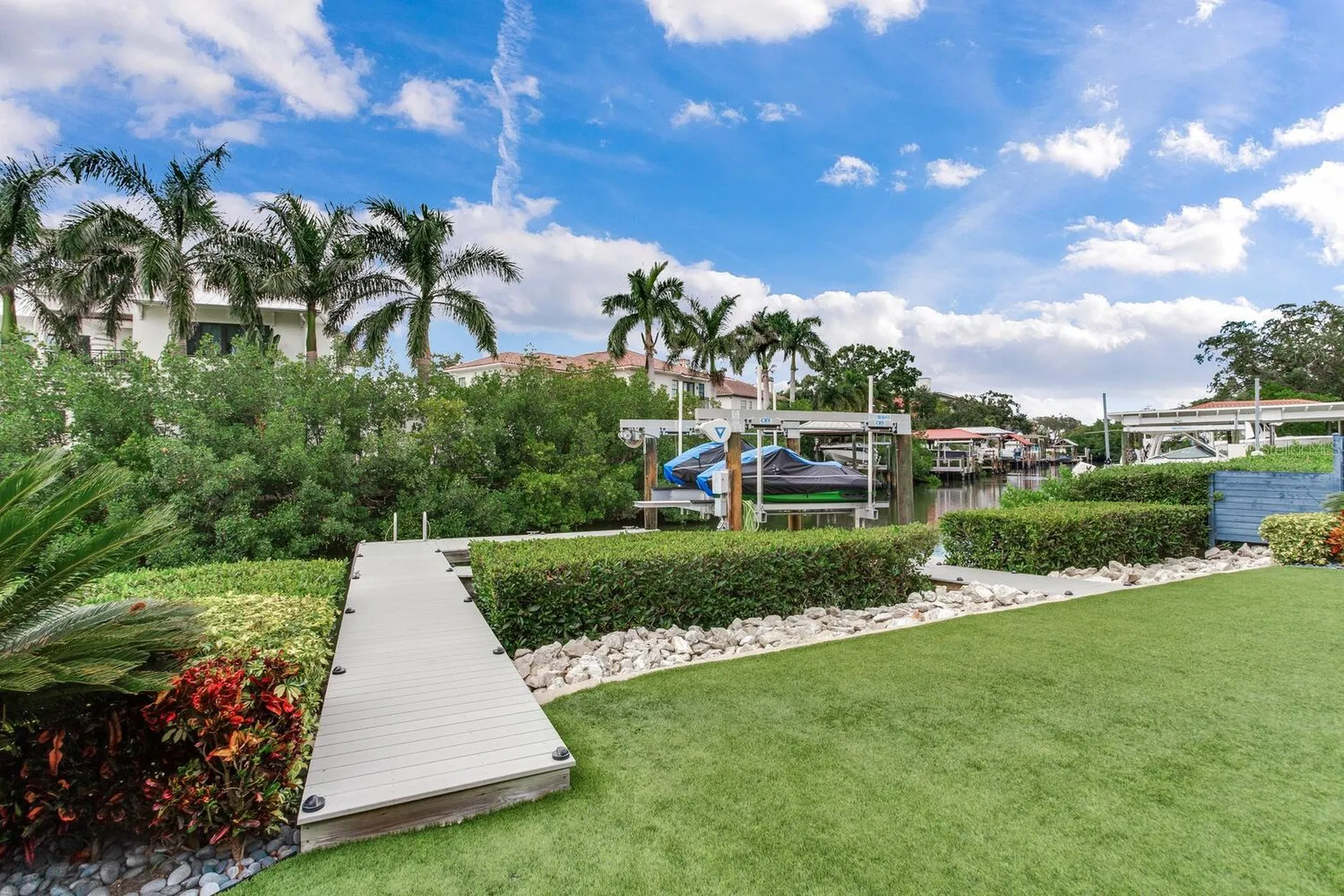 5131 W Neptune Way Tampa FL 33609