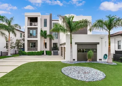 5131 W Neptune Way Tampa FL 33609