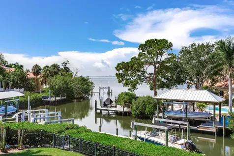 5131 W Neptune Way Tampa FL 33609