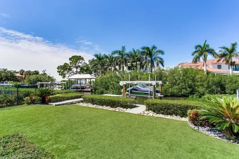 5131 W Neptune Way Tampa FL 33609