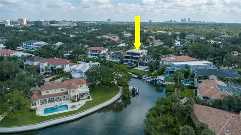 5131 W Neptune Way Tampa FL 33609