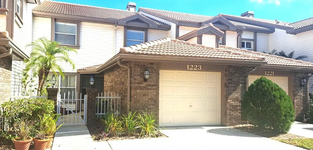1223 Clays Trail Oldsmar FL 34677