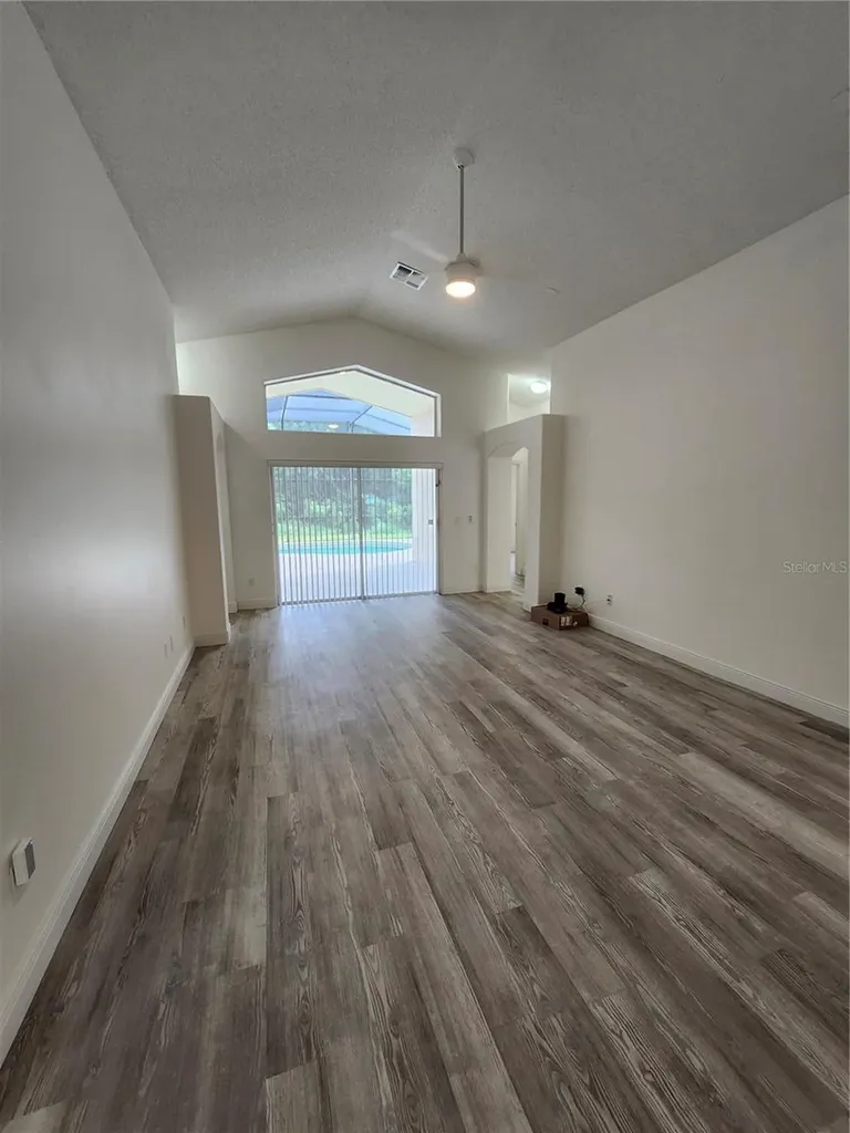 4694 Prairie Point Boulevard Kissimmee FL 34746