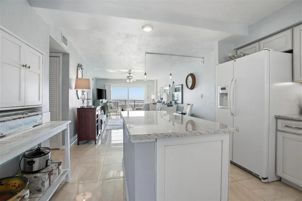 2860 Ocean Shore Boulevard Ormond By The Sea FL 32176