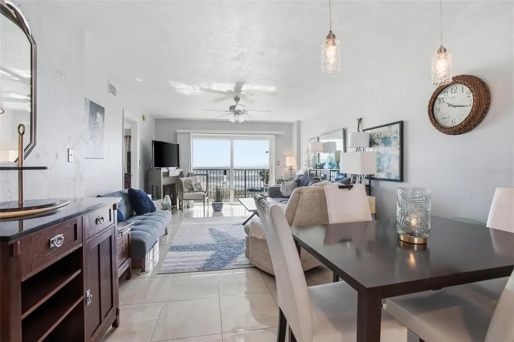 2860 Ocean Shore Boulevard Ormond By The Sea FL 32176