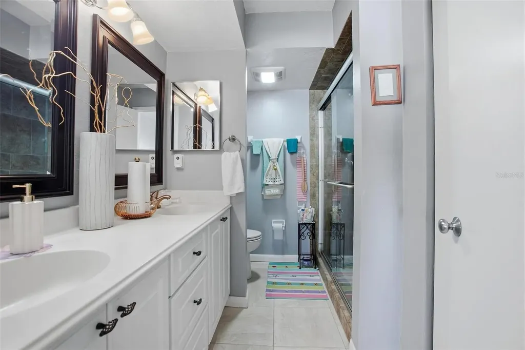 2860 Ocean Shore Boulevard Ormond By The Sea FL 32176