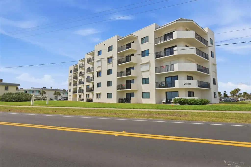 2860 Ocean Shore Boulevard Ormond By The Sea FL 32176