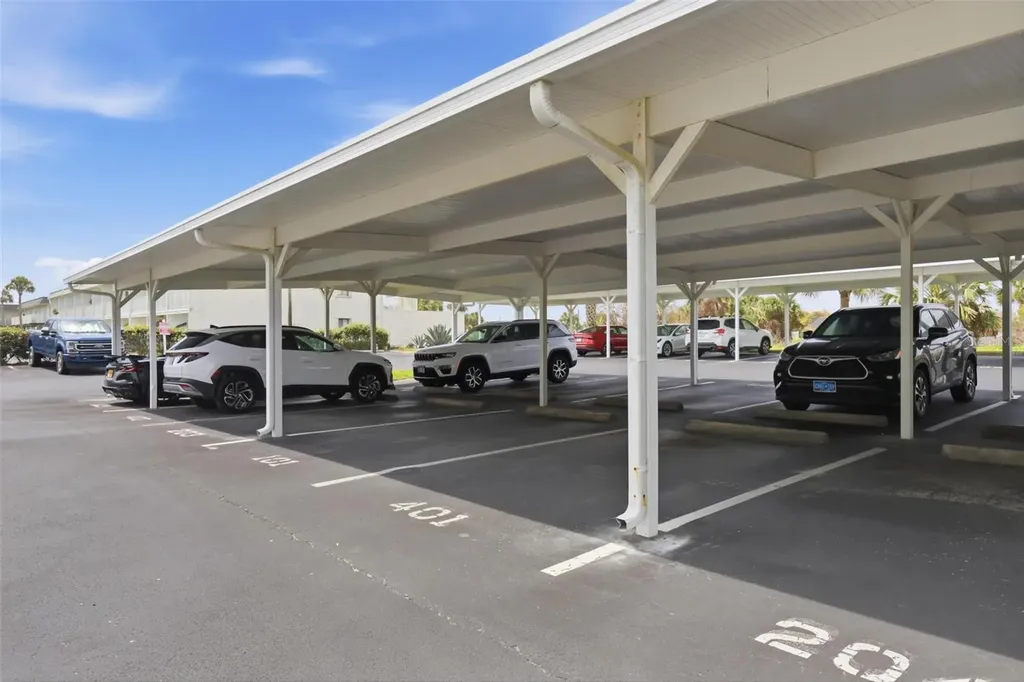 2860 Ocean Shore Boulevard Ormond By The Sea FL 32176