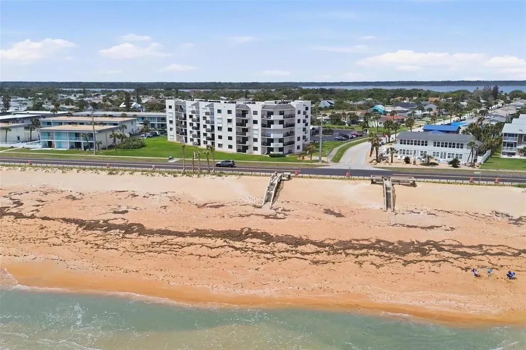 2860 Ocean Shore Boulevard Ormond By The Sea FL 32176