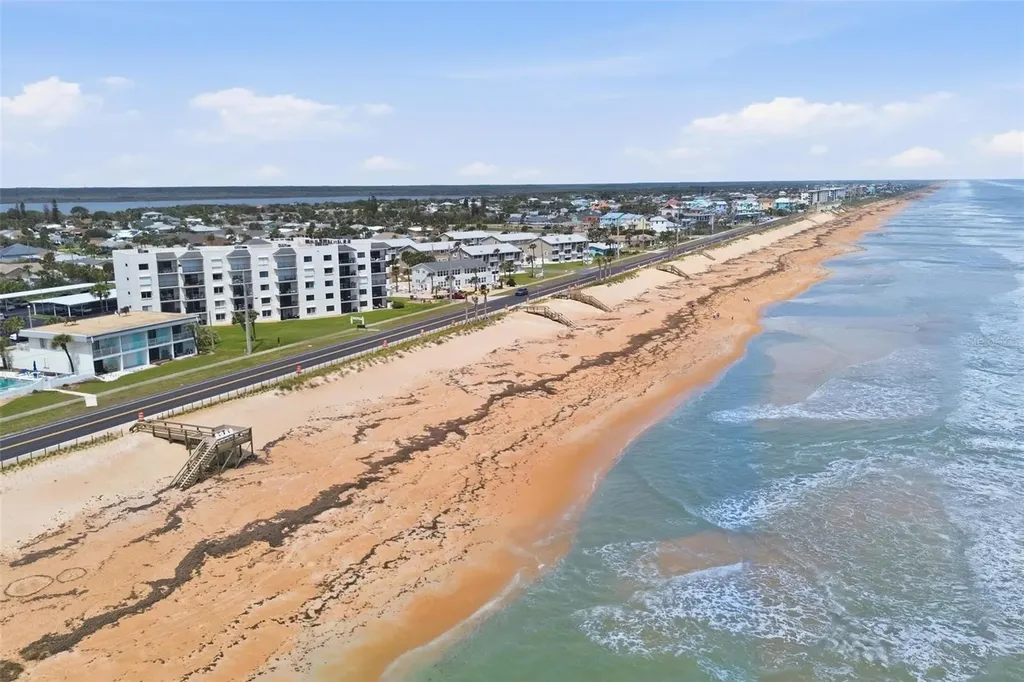 2860 Ocean Shore Boulevard Ormond By The Sea FL 32176