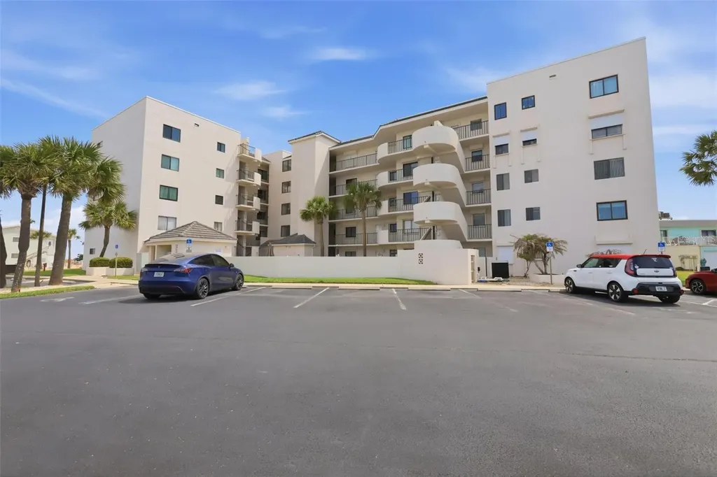 2860 Ocean Shore Boulevard Ormond By The Sea FL 32176