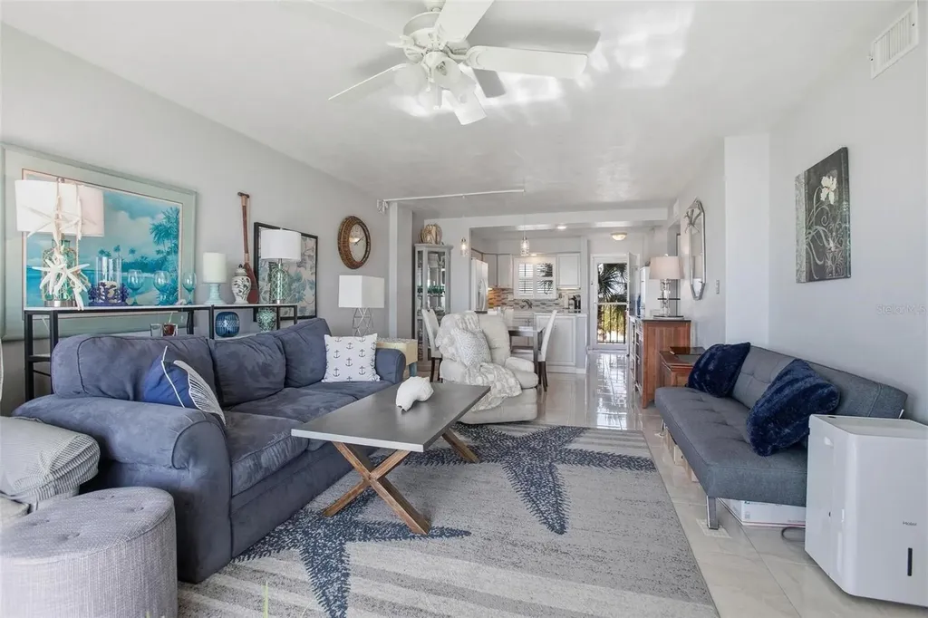 2860 Ocean Shore Boulevard Ormond By The Sea FL 32176