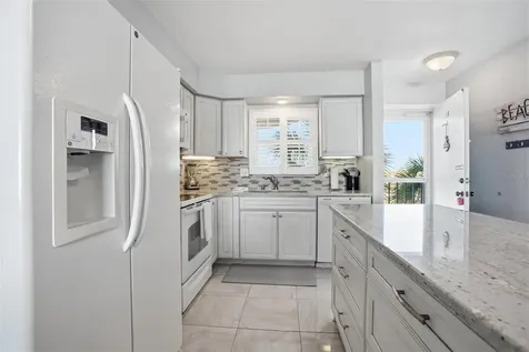 2860 Ocean Shore Boulevard Ormond By The Sea FL 32176