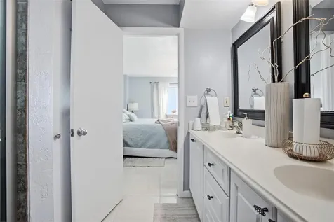 2860 Ocean Shore Boulevard Ormond By The Sea FL 32176