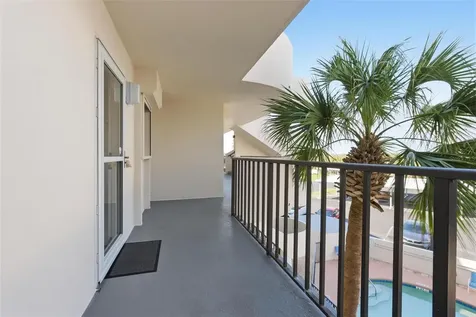 2860 Ocean Shore Boulevard Ormond By The Sea FL 32176
