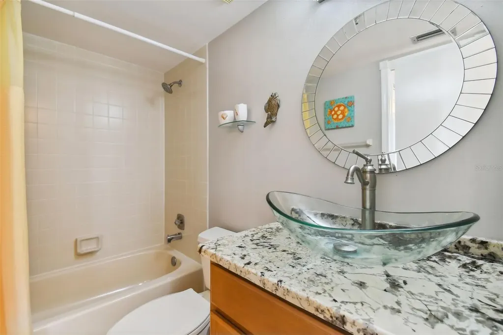 6372 Palma Del Mar Boulevard S St Petersburg FL 33715