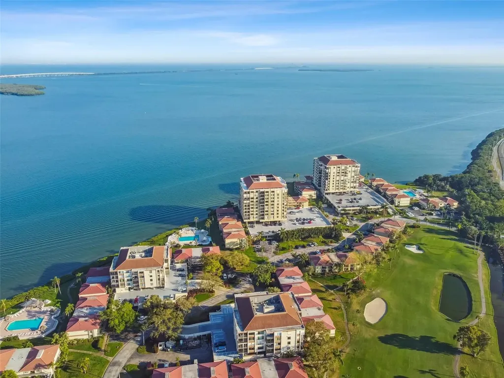 6372 Palma Del Mar Boulevard S St Petersburg FL 33715