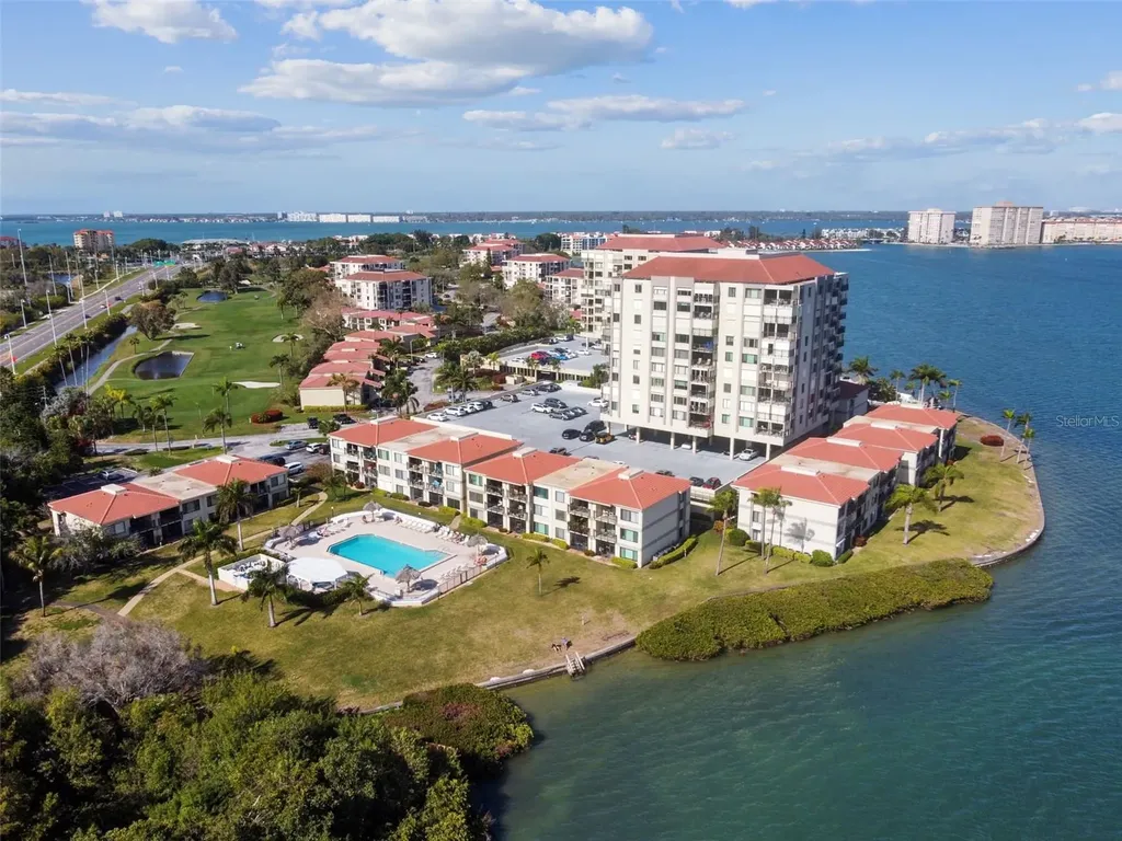 6372 Palma Del Mar Boulevard S St Petersburg FL 33715