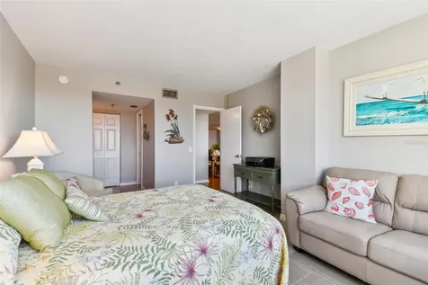 6372 Palma Del Mar Boulevard S St Petersburg FL 33715