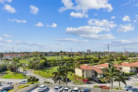 6372 Palma Del Mar Boulevard S St Petersburg FL 33715