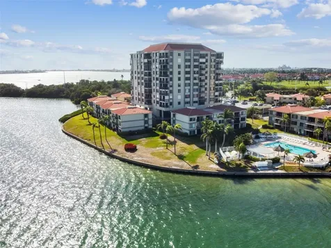 6372 Palma Del Mar Boulevard S St Petersburg FL 33715