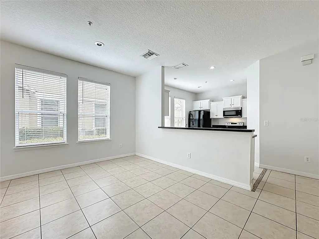 10338 Lake District Lane Orlando FL 32832