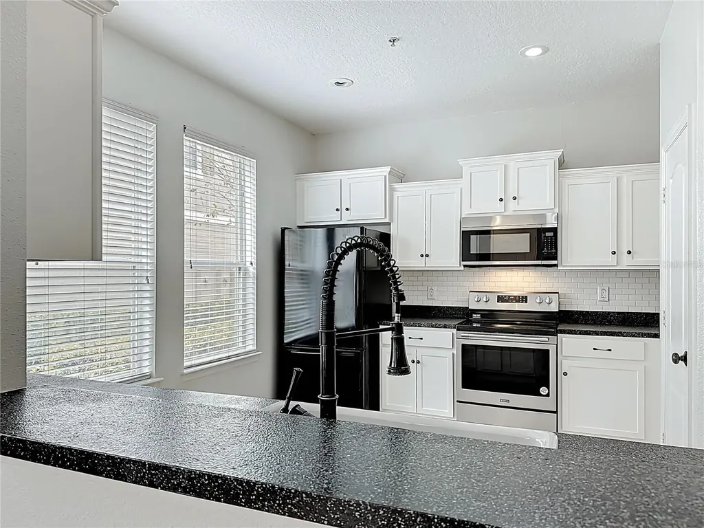 10338 Lake District Lane Orlando FL 32832