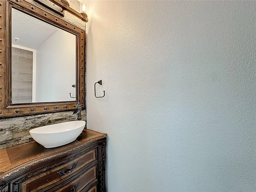 10338 Lake District Lane Orlando FL 32832