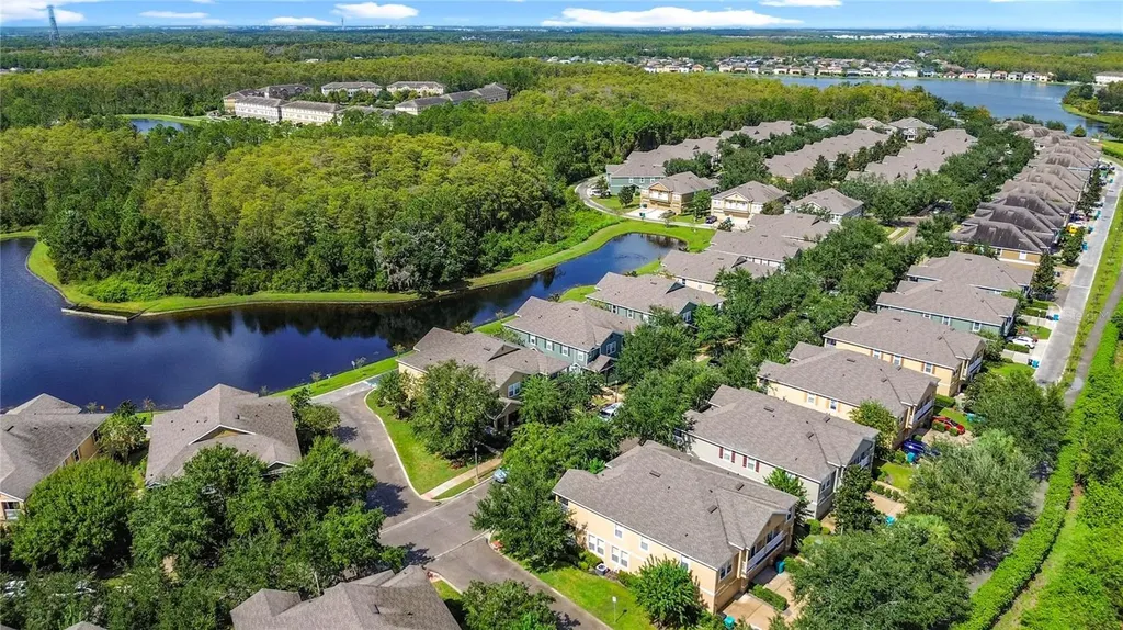 10338 Lake District Lane Orlando FL 32832