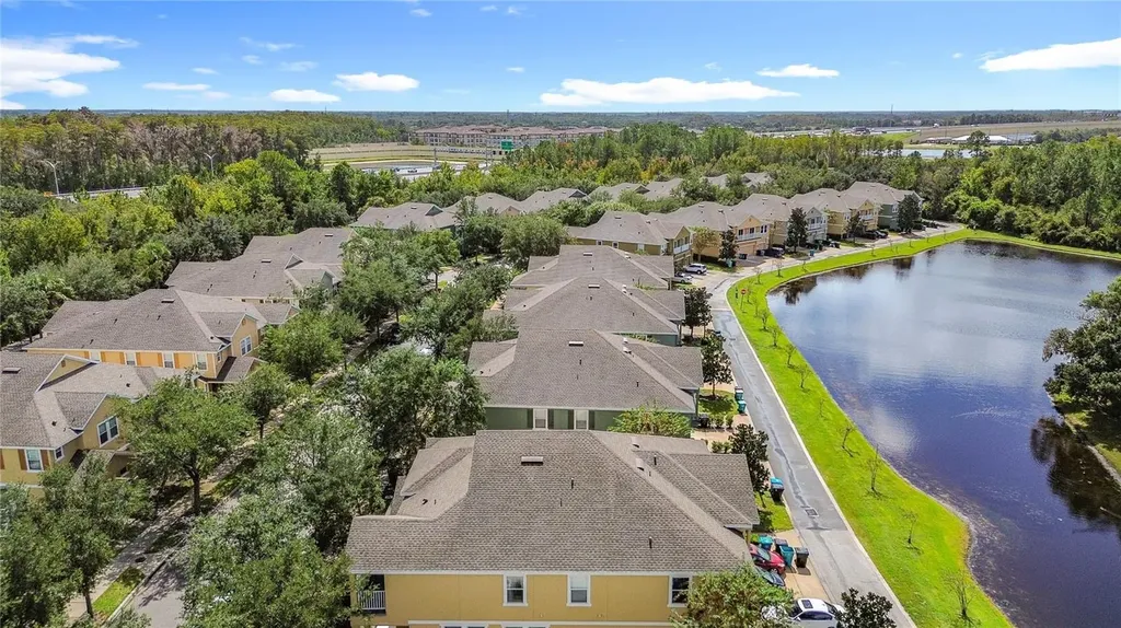 10338 Lake District Lane Orlando FL 32832